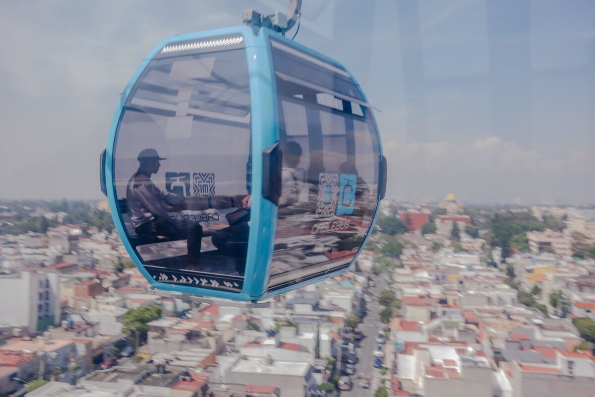 Mexico City’s Urban Gondola Is Designed to Beat Dense Urban Sprawl