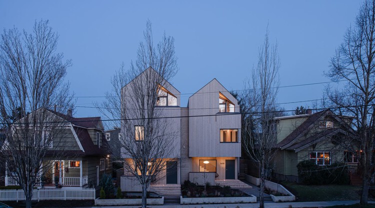 In Portland, a Brand-New Timber-Clad Town House Seeks $1.6M — Dwell