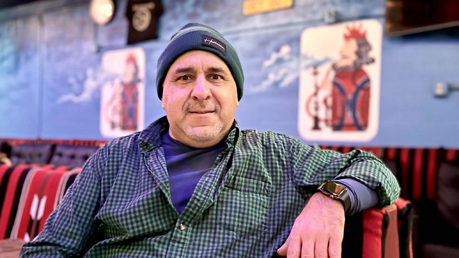 Oregon’s anti-vape laws will put this deaf immigrant’s hookah shop out of business