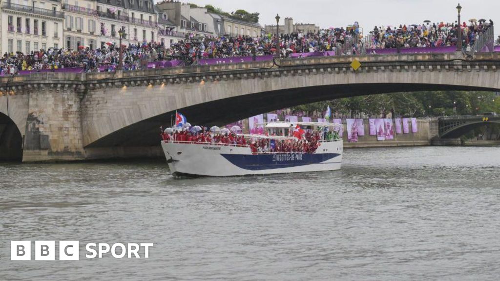 Olympic triathlon: River Seine pollution forces familiarisation to be scrapped - BBC Sport