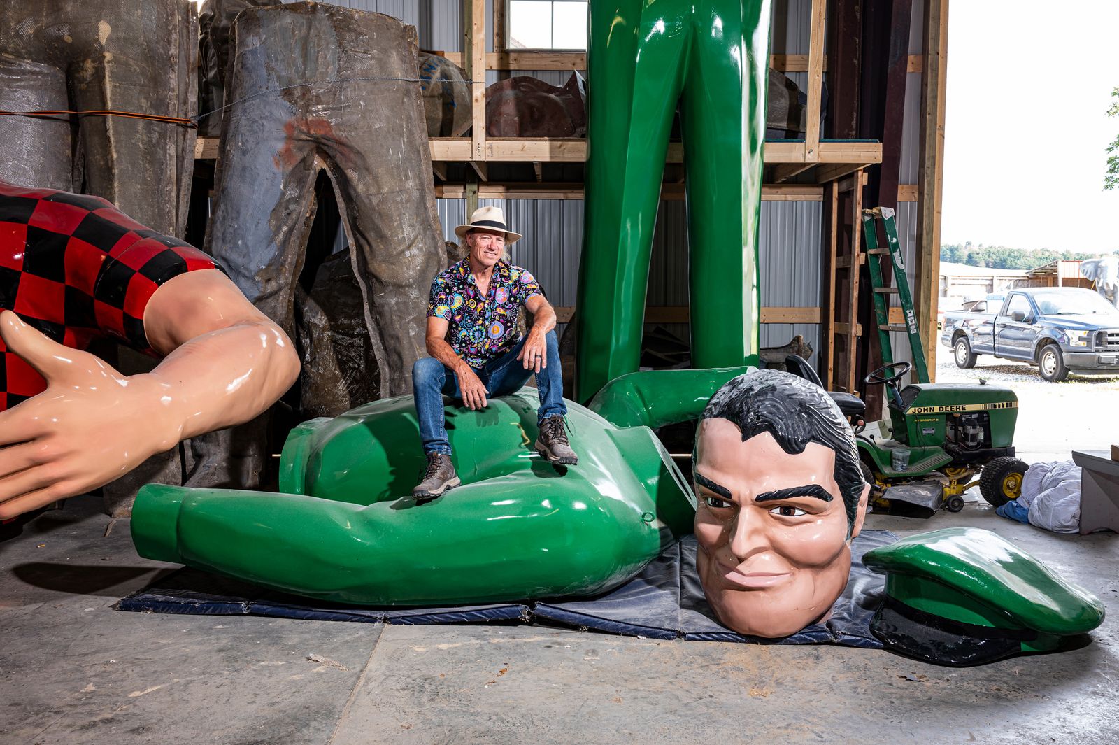 It’s a Great Time to Be the Giant Maker of Route 66