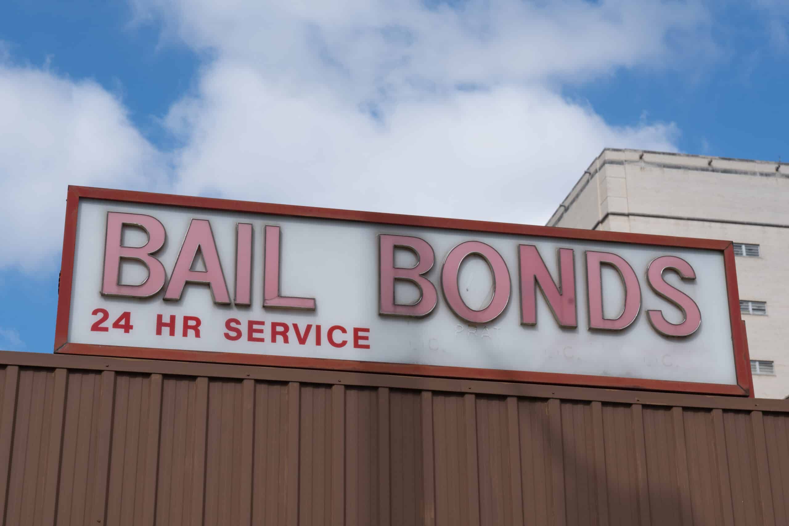 The effects of cash bail on crime and court appearances