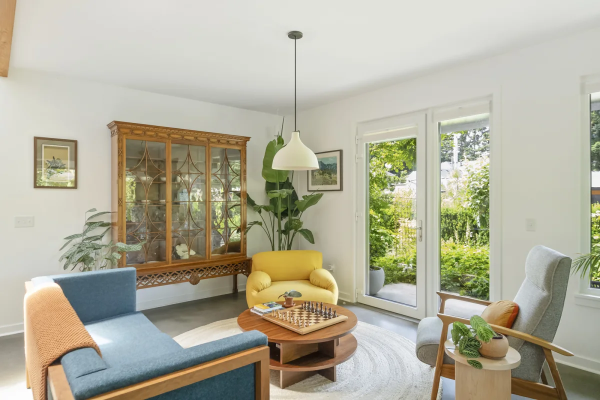 Property Watch: A Chic Net-Zero Home in an Eco Community