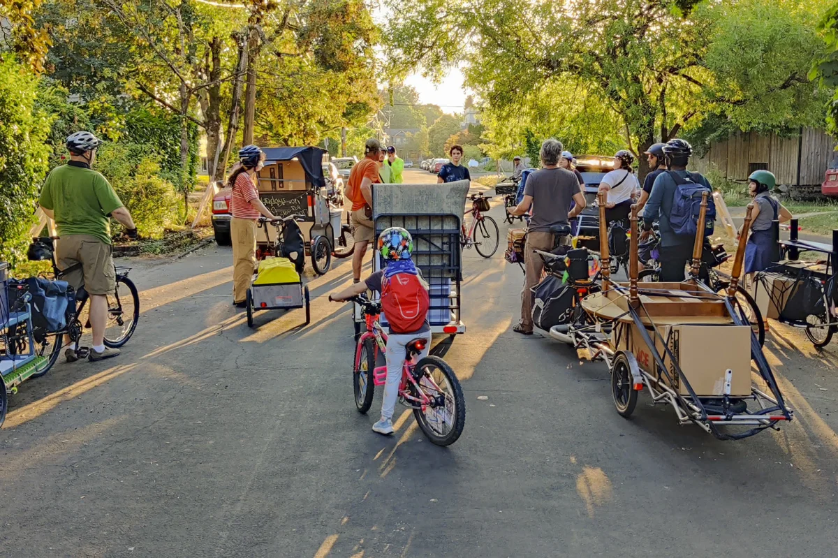 Moving by Bike Is a Party on Wheels