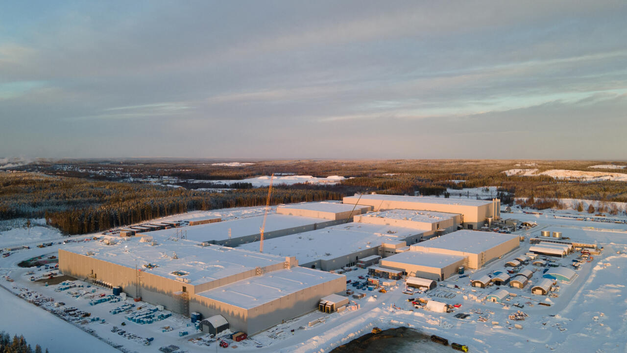 Mystery deaths and mass layoffs: Europe’s green battery dream Northvolt turns sour