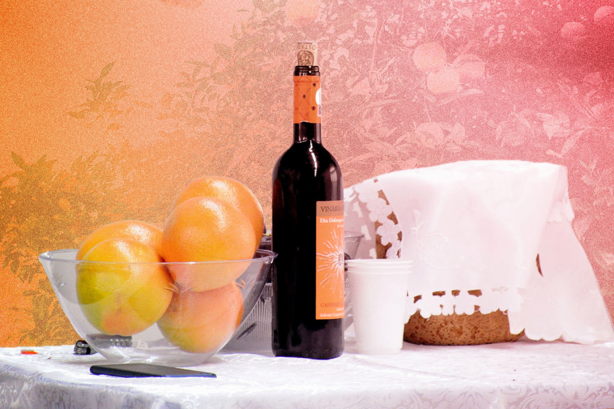 How to Make Vin de Pamplemousse, Your New Favorite Summer Drink