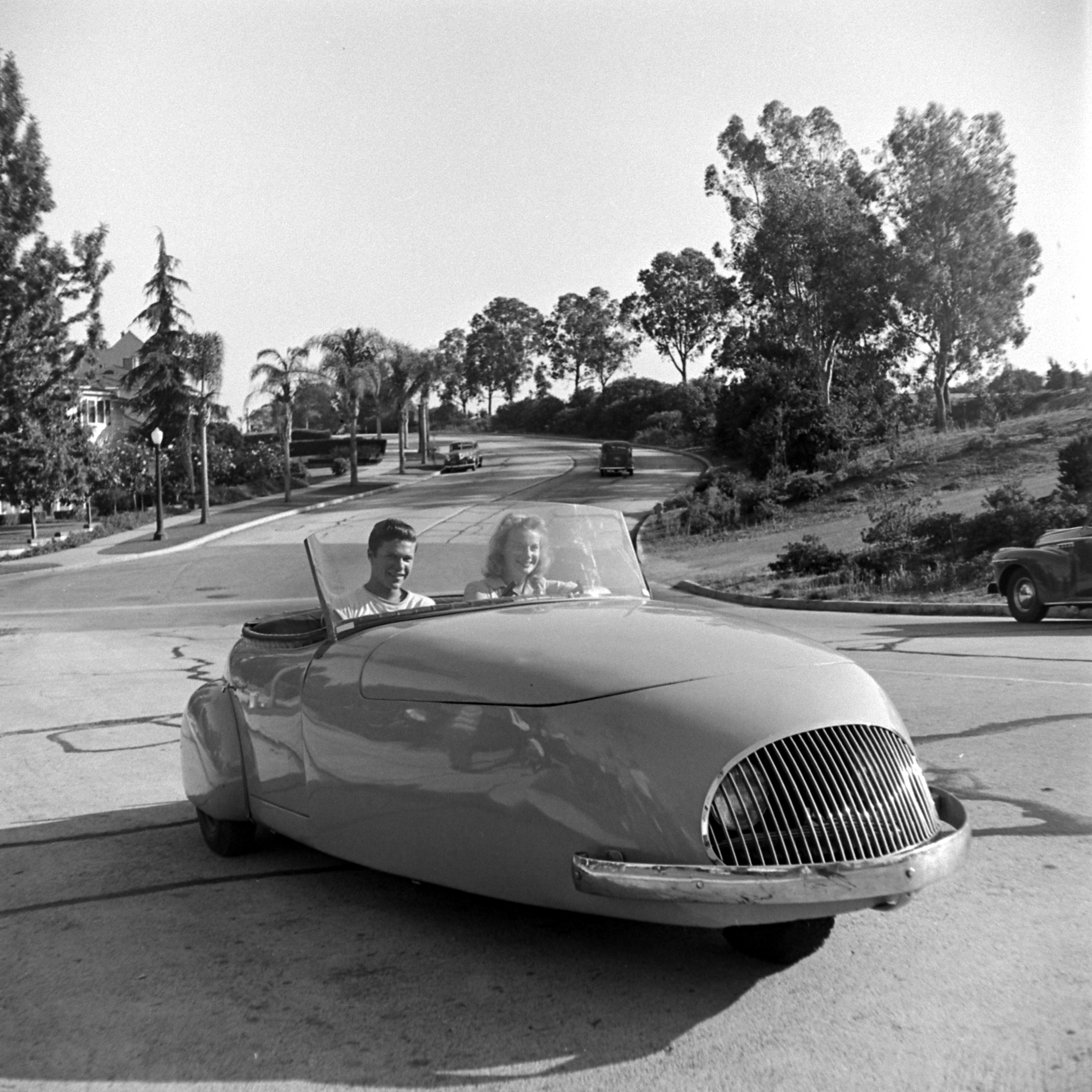"The Elements of Utopia": Nina Leen in California, 1945 - LIFE