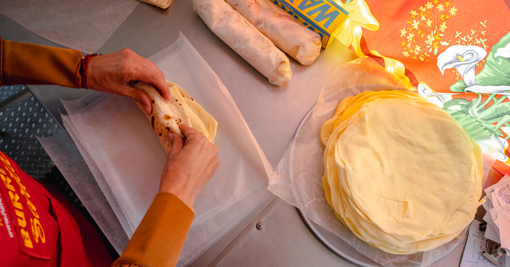 On the Border, the Perfect Burrito Is a Thin, Foil-Wrapped Treasure