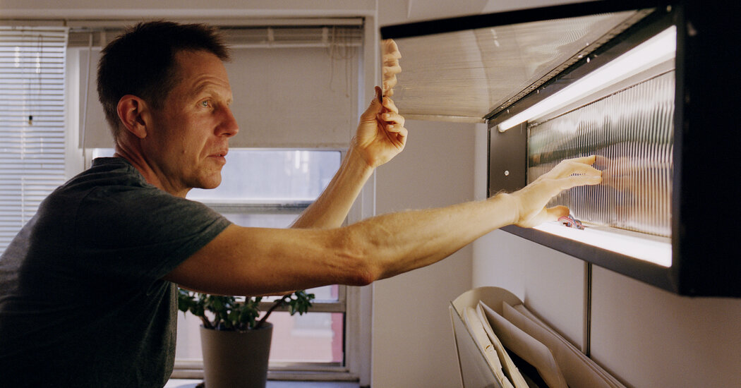 Who Says You Can’t Live Off the Grid in Manhattan?