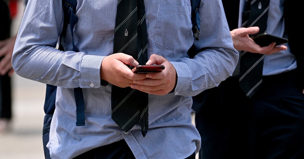 Australia Bans Social Media for Everyone Under 16