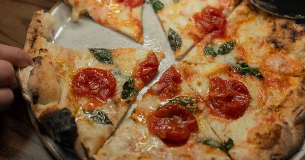 A Tokyo Pizzeria of Global Fame Prepares to Take On America
