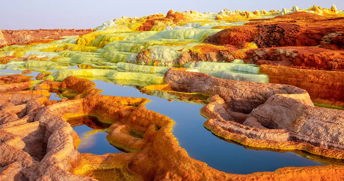 The Organisms That Make Earth’s Harshest Places Home | Quanta Magazine
