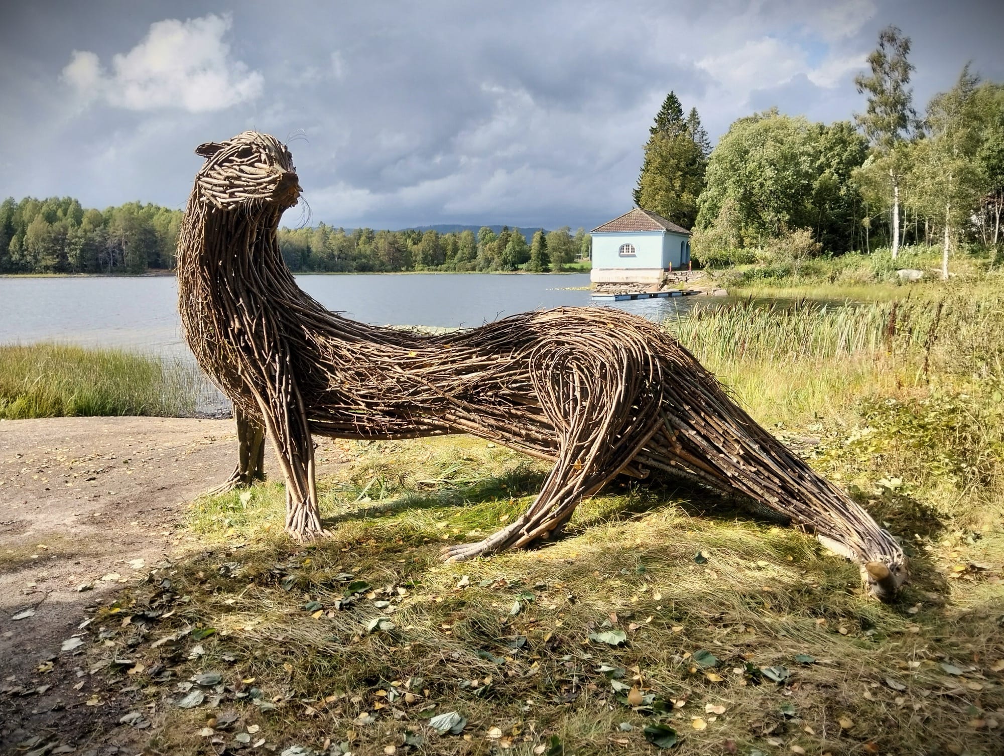 Woodland Creatures Waken from Branches and Twigs in Rodolfo Liprandi's Sculptures
